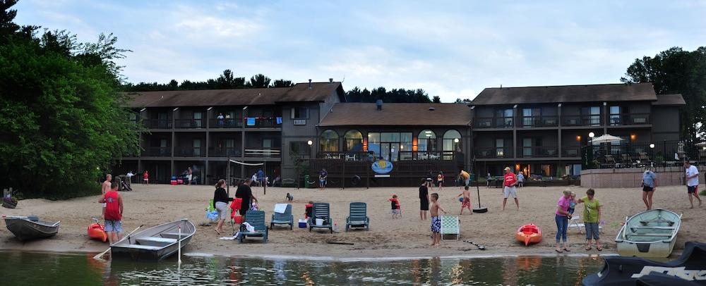 Bakers Sunset Bay Resort Lake Delton Extérieur photo