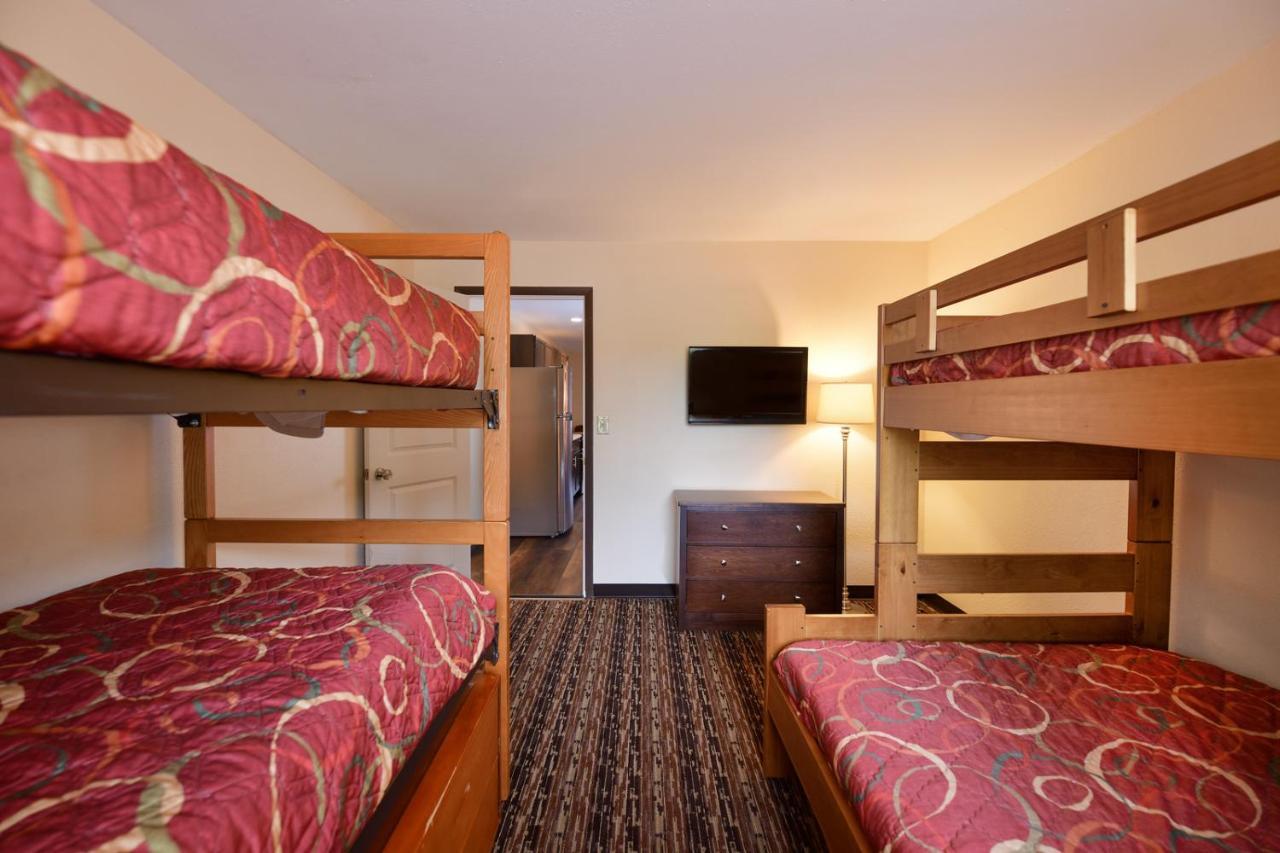 Bakers Sunset Bay Resort Lake Delton Extérieur photo