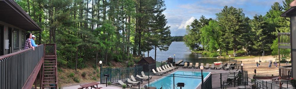 Bakers Sunset Bay Resort Lake Delton Extérieur photo