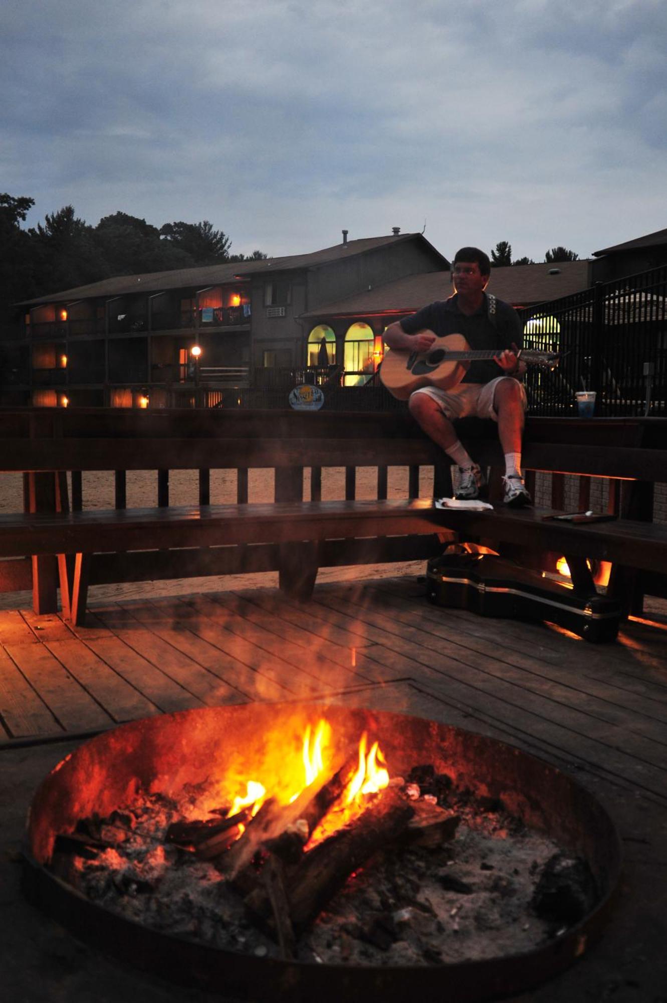 Bakers Sunset Bay Resort Lake Delton Extérieur photo