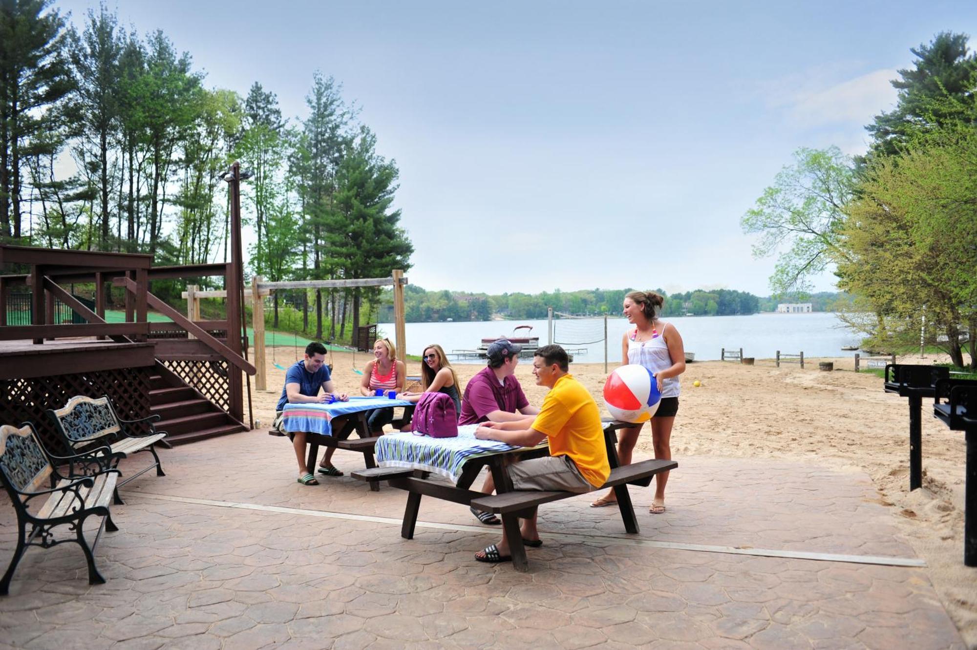 Bakers Sunset Bay Resort Lake Delton Extérieur photo