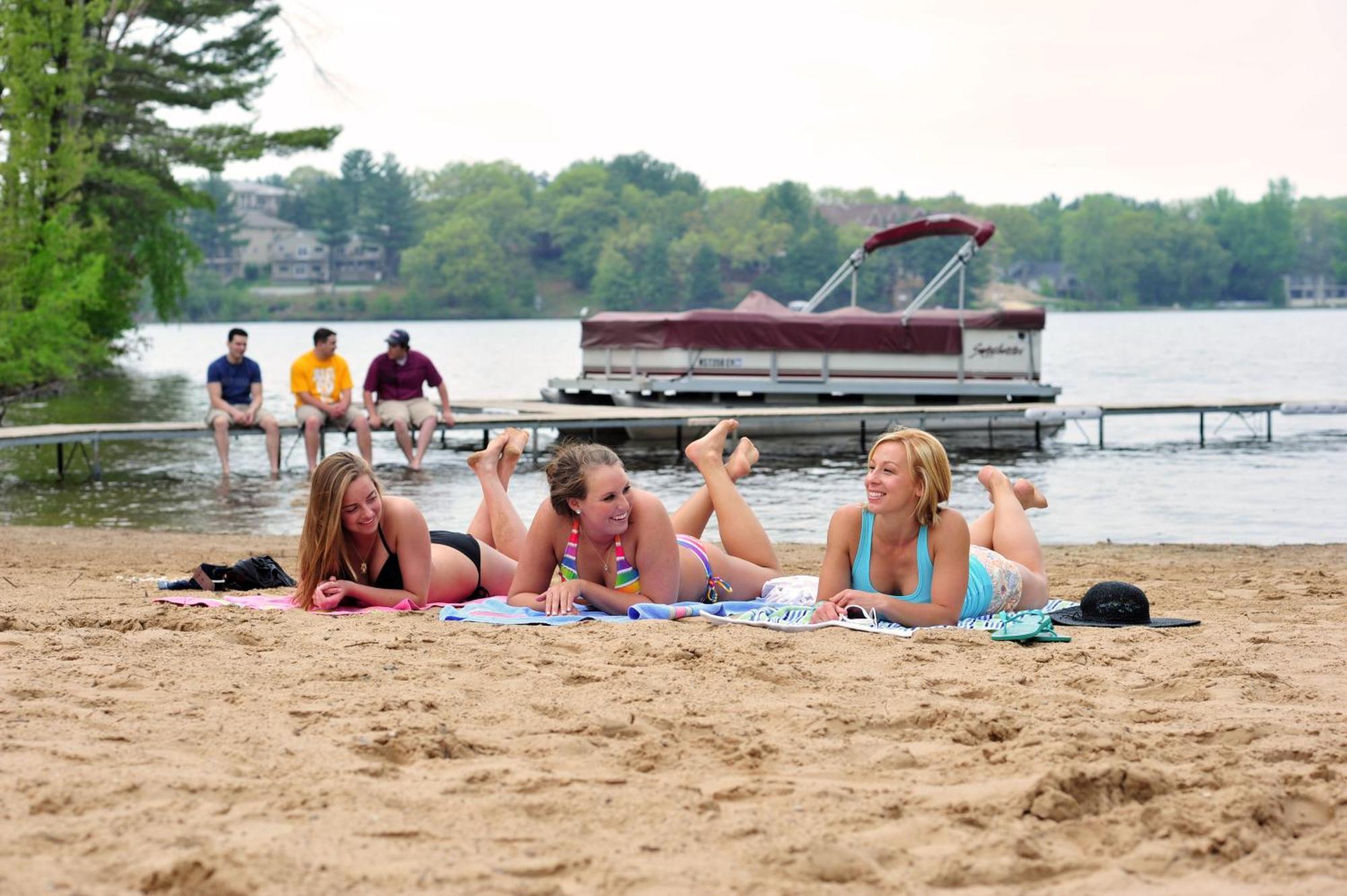 Bakers Sunset Bay Resort Lake Delton Extérieur photo