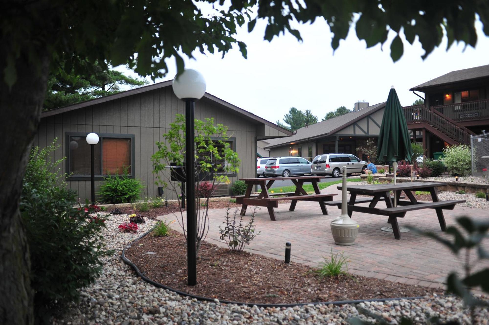 Bakers Sunset Bay Resort Lake Delton Extérieur photo