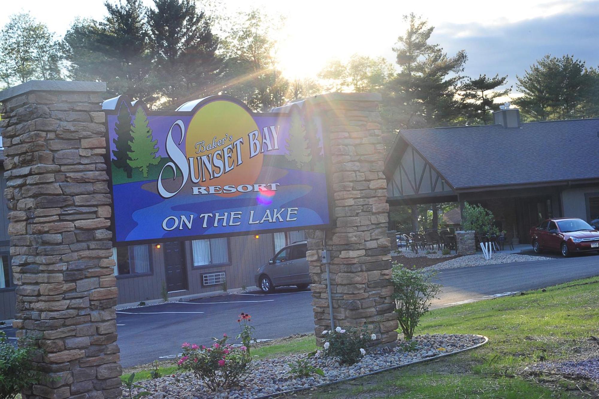 Bakers Sunset Bay Resort Lake Delton Extérieur photo