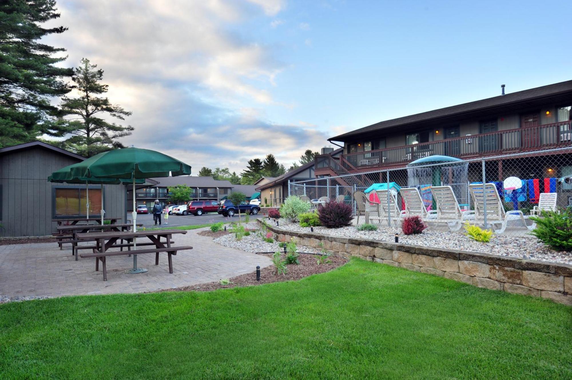 Bakers Sunset Bay Resort Lake Delton Extérieur photo