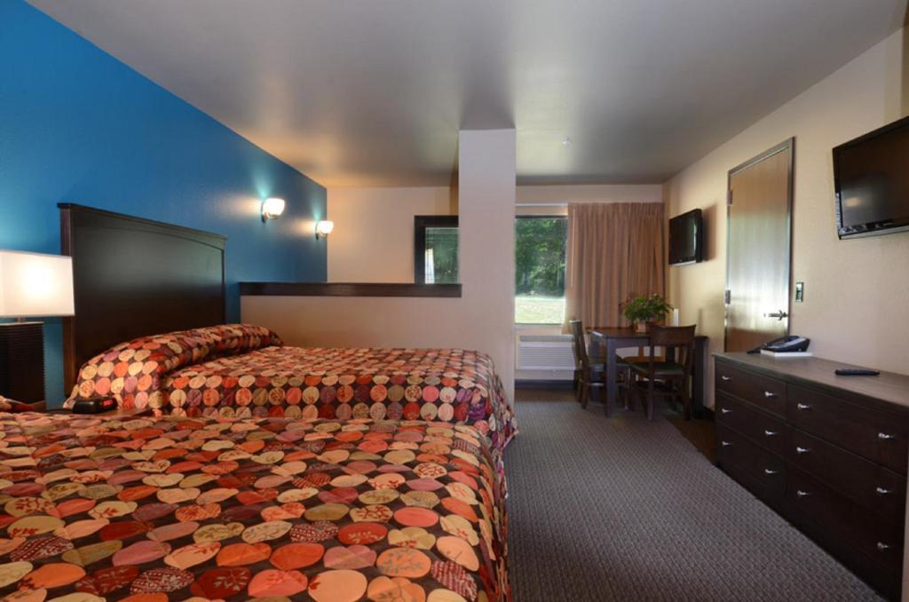 Bakers Sunset Bay Resort Lake Delton Chambre photo